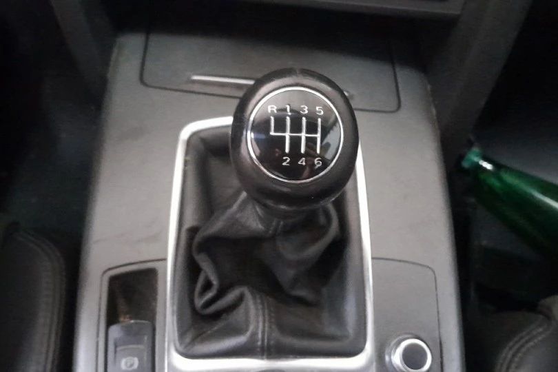 Moca / fole de mudanças AUDI A6 Avant (4F5, C6)