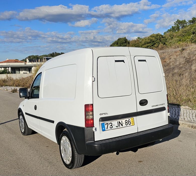 Opel Combo 1.7CDTI 100cv de 2010