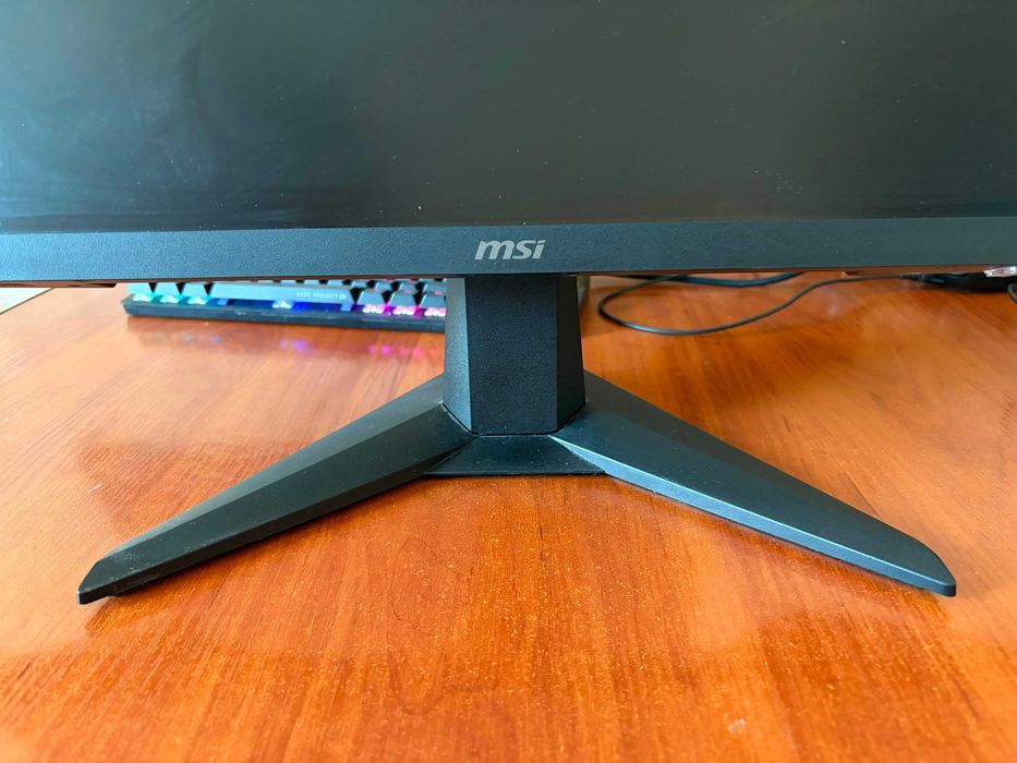 Monitor MSI mag 256f