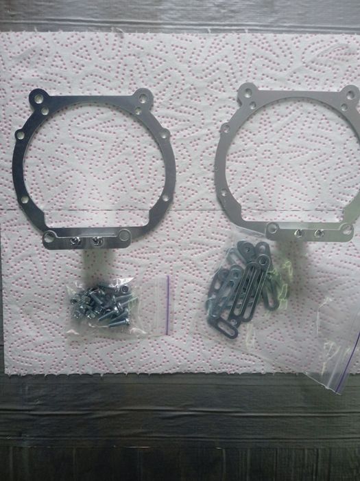 Перехідні рамки Passat b 5 +.під нові лінзи.пасат б 5 +