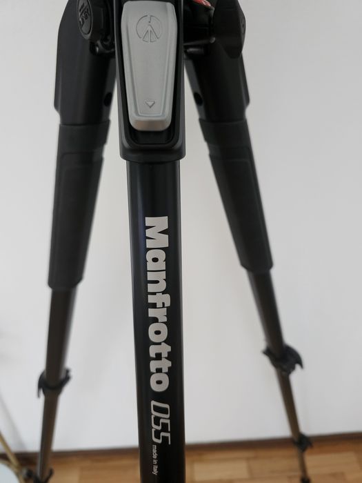 Tripé Manfrotto MT055XPRO3 NOVO + cabeça manfrotto 804 RC2