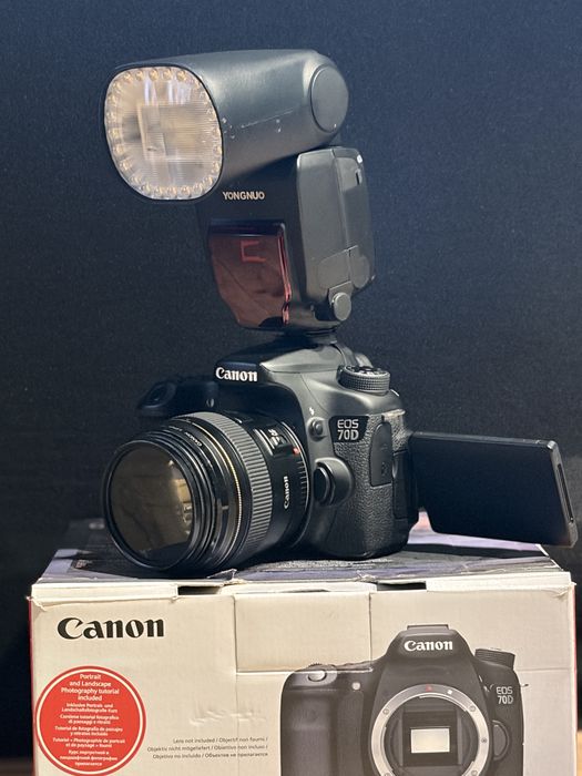 Aparat Canon 70d + lampa yongnuo