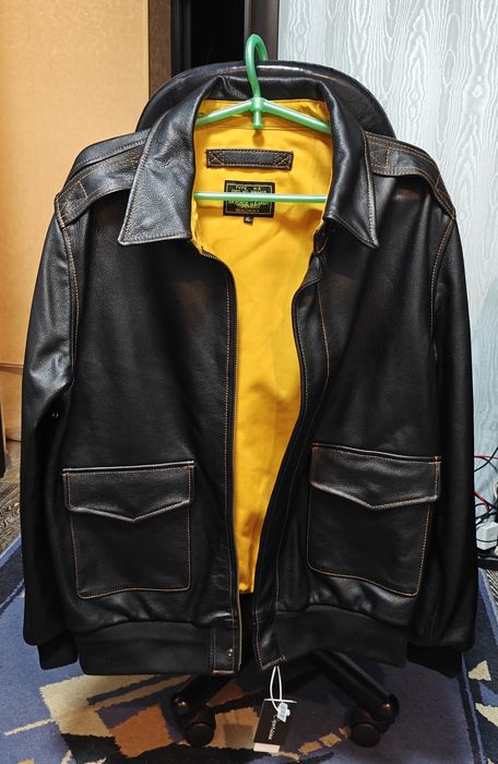 Куртка шкіряна бомбер куртка пілота А-2 куртка натуральна шкіра