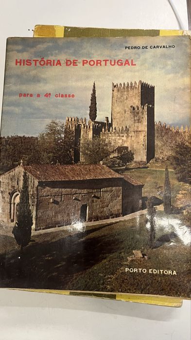 Livros antigos diversos