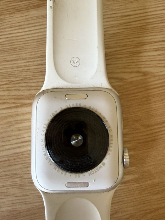 Apple Watch SE 2025