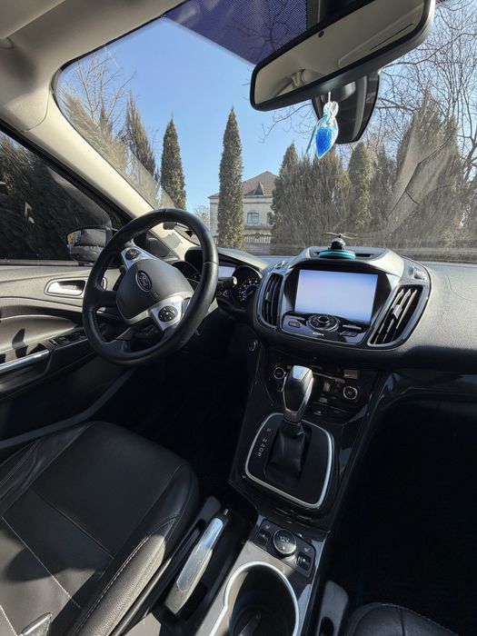 Продам Ford Escape