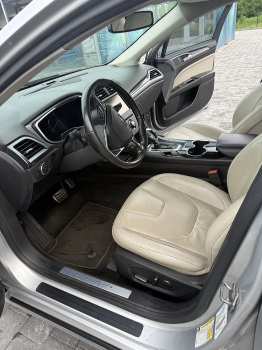 Ford Fusion 2015