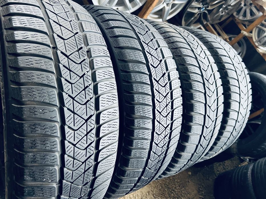 Шини Резина Зимові  205 60 16 Pirelli Sottozero3 4шт