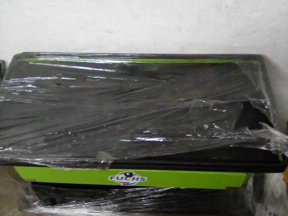 Carro de ferramentas ( japonês)  extremanente robusto -Rig. Novo