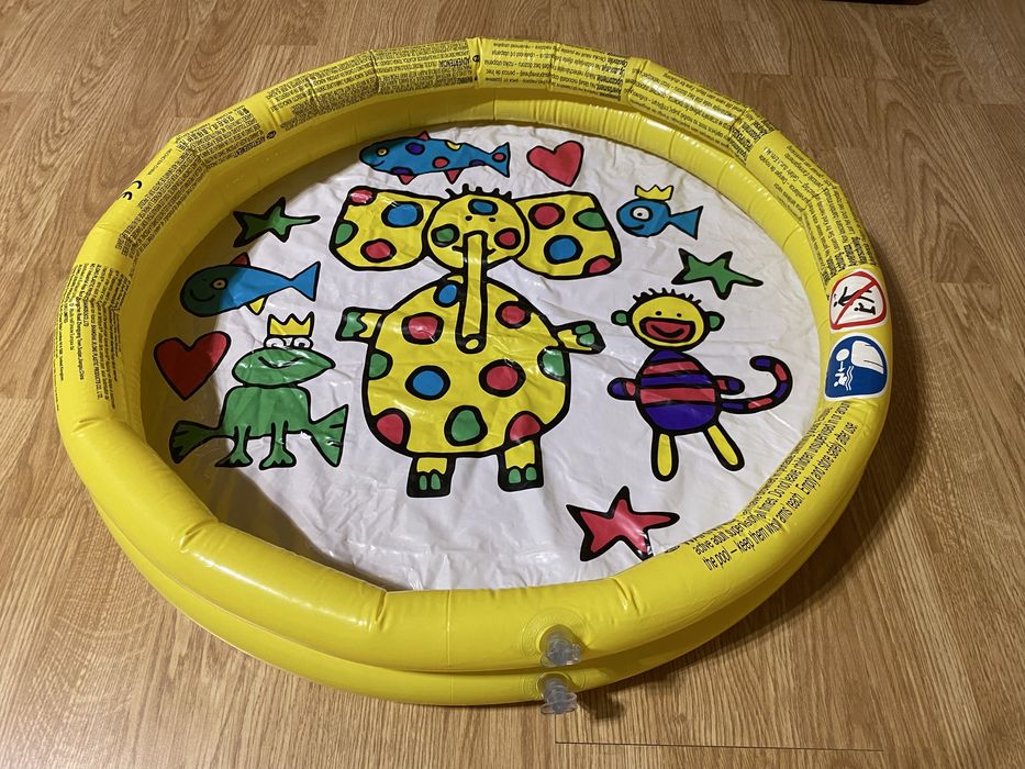 Детский надувной бассейн