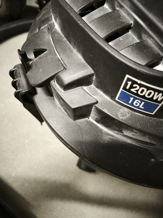 Odkurzacz przemysłowy Scheppach NTS 16