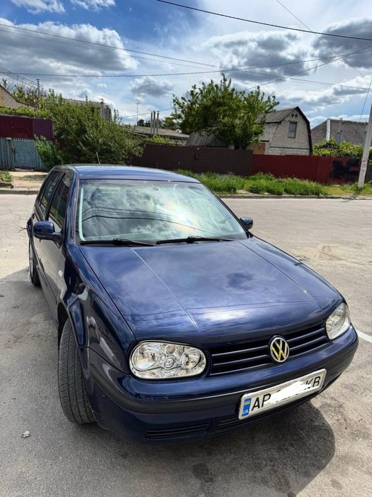 Крыло VW Golf 4 стекловолокно