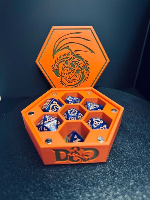 Dice Box - Hexagon vault, 7 dice, magnetic lid
