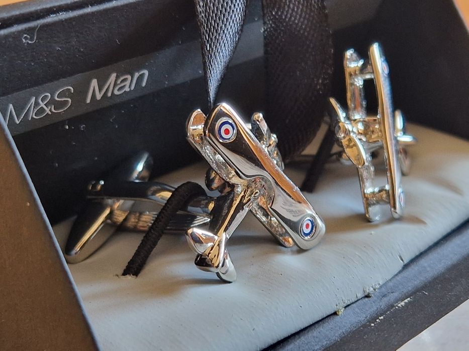 Marks & Spencer spinki do mankietów Spitfire męskie srebrne oryginał