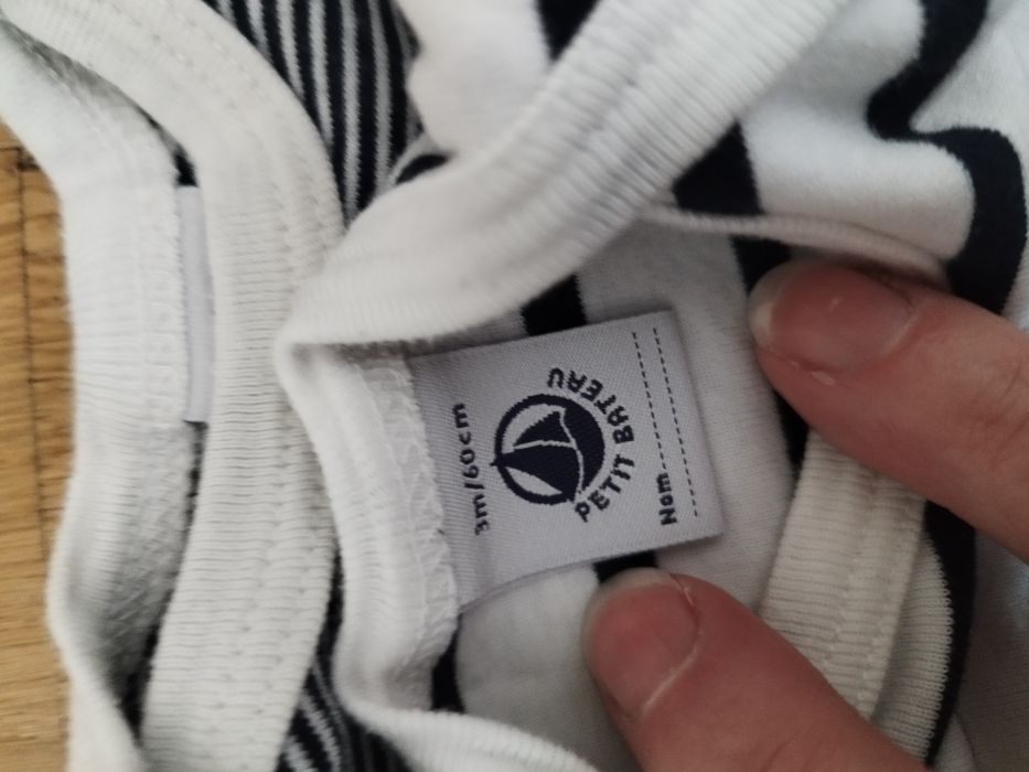 Zestaw 3 sztuk body Petit Bateau w marynarskim stylu