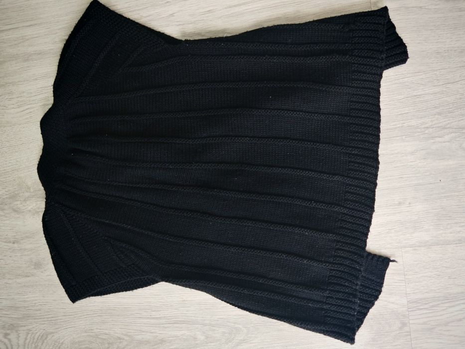 Czarny kardigan 116 cm