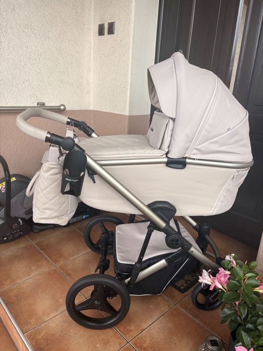 Wózek dziecięcy - Bebetto Loren Premium Class
