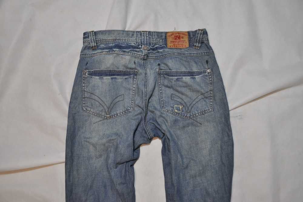 DIESEL L 90cm 34/34 męskie spodnie jeansowe bootcut s7v