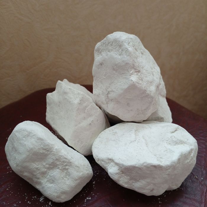 Мел кусками, разными размерами