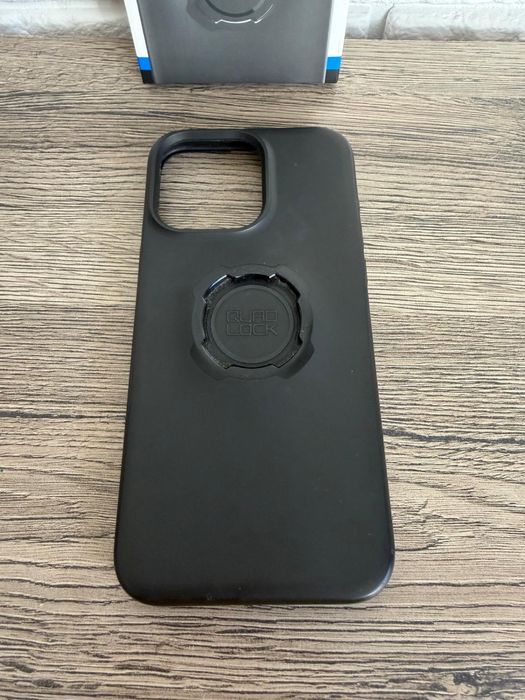 Etui quad lock iphone 15 pro max