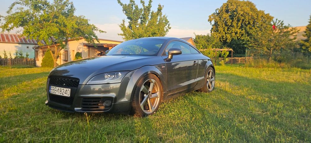 Audi TT Coupé Audi tt 8j 2.0TDI