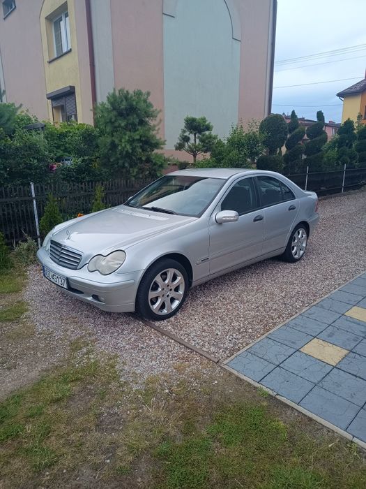 Alufelgi 17 z oponami Mercedes