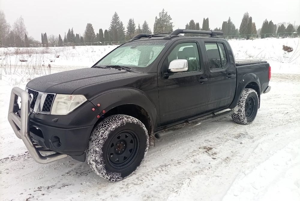 Продам Nissan Navara 2.5 TDI 4x4