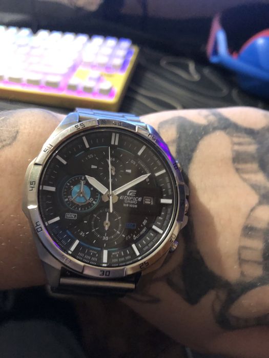 Наручний годинник Casio EDIFICE WR100m