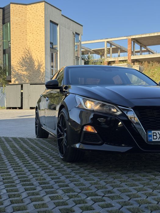 Nissan Altima 2022 рік (Можливий продаж в розстрочку)