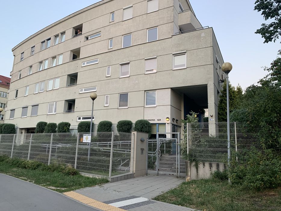Wynajmę - Kielce ulica Klonowa, 41,7m2. Wynajem okazjonalny.