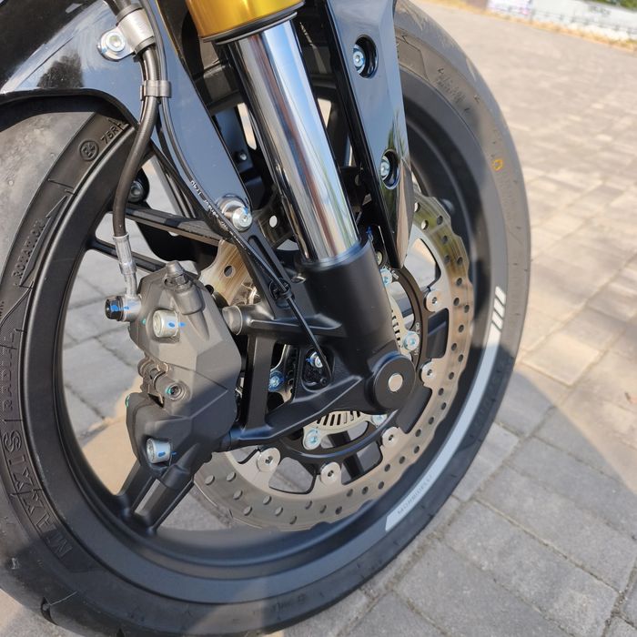 MORBIDELLI F352 street