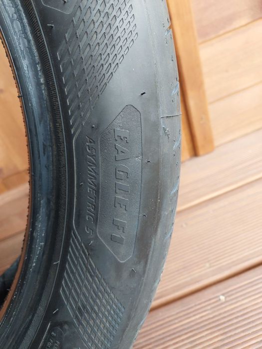 Sprzedam opony letnie Goodyear Eagle 215/50 R18 96W