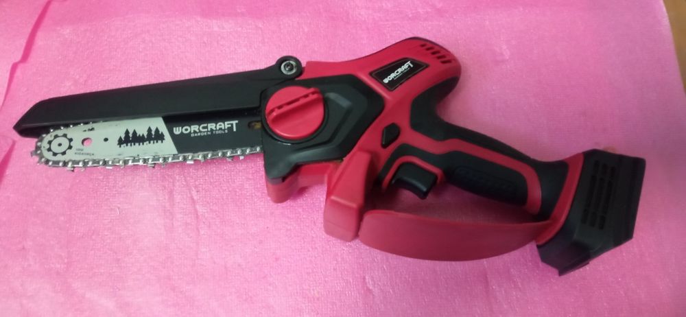 Продам бездротову міні-пилу WORCRAFT