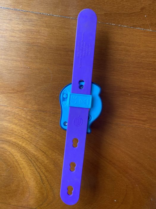 Pulseira luminosa monster high burger king