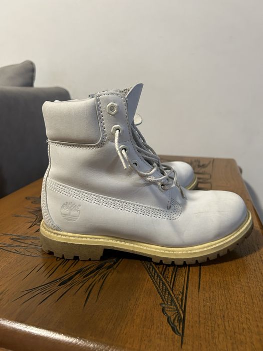 Timberland – ocieplane skórzane botki – kremowe – rozmiar 37,5–38