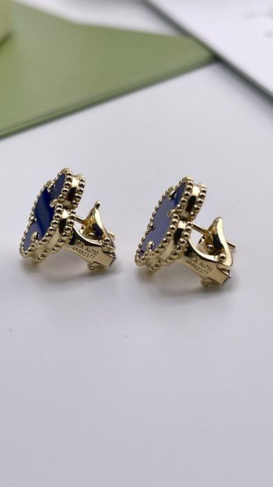 Золотые серьги в стиле Van Cleef