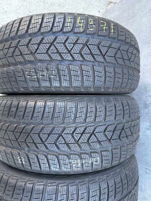 Резина зима НОВА Pirelli 215/55 R16 Sottozero 3