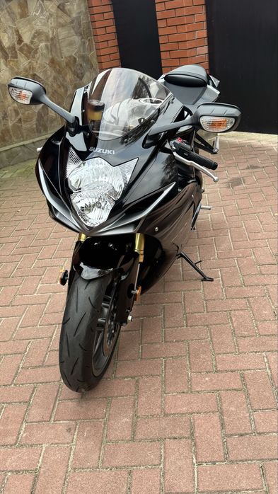 SUZUKI GSX-R750 Сузуки з Японії