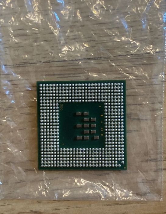 Intel pentium M740
