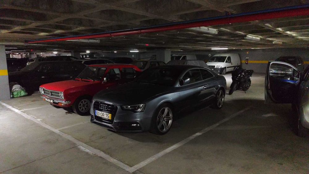Estacionamento Estação Monte Abrão