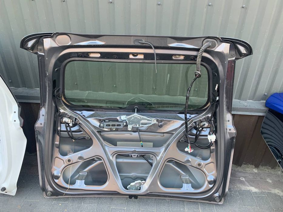 Кришка крышка багажника ляда Honda CR-V Хонда црв срв 2018-2022