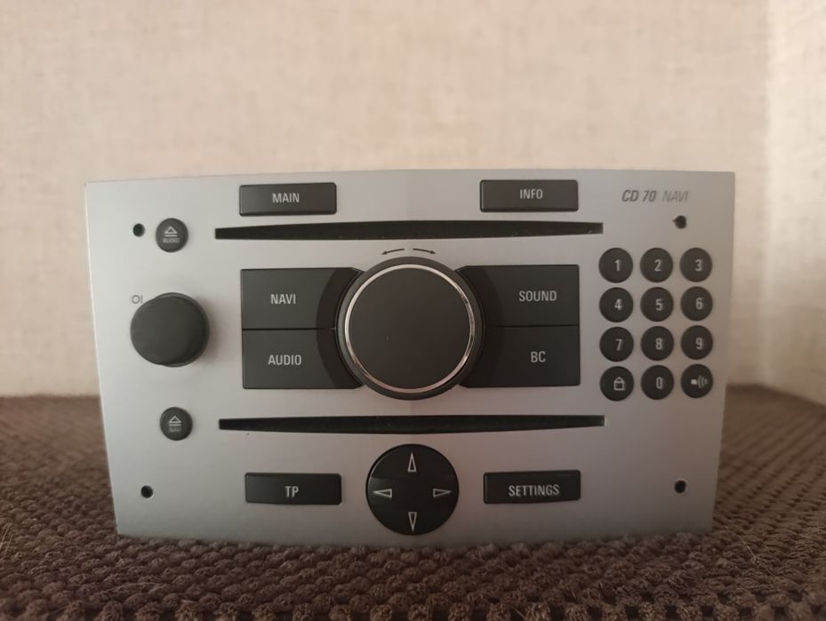 Магнітола Опель CD70 navi з блютуз