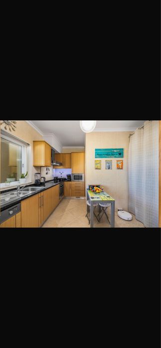 Apartamento com piscina e garagem