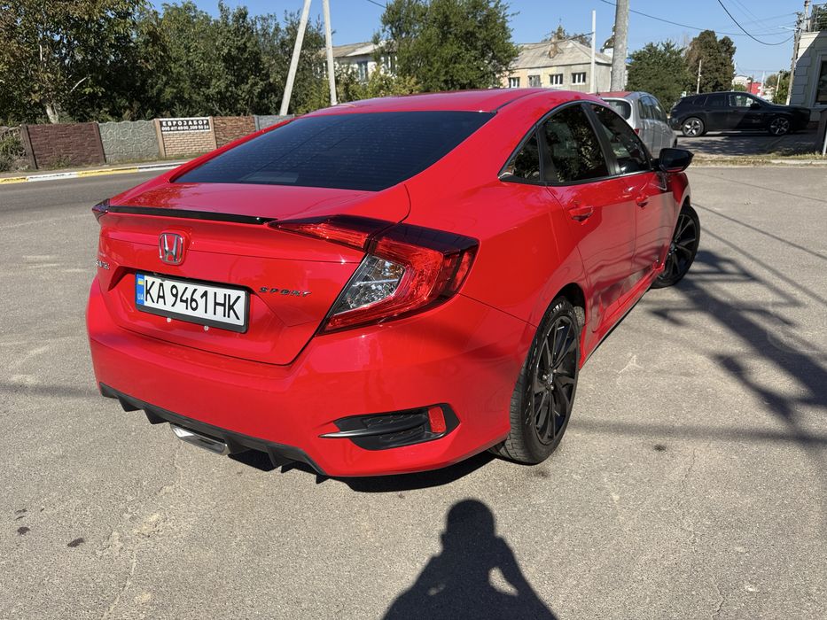 Продам Honda civic X