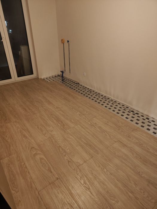 Montaż Paneli podłogowych oraz ściennych