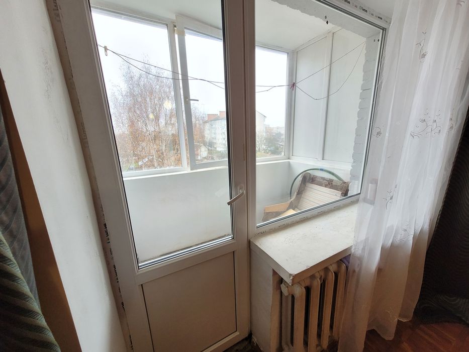 2к."ЧЕШКА", 4/5ц, 54м2, Тепла дуже!, житловий стан,  сонячна! 51500уо!