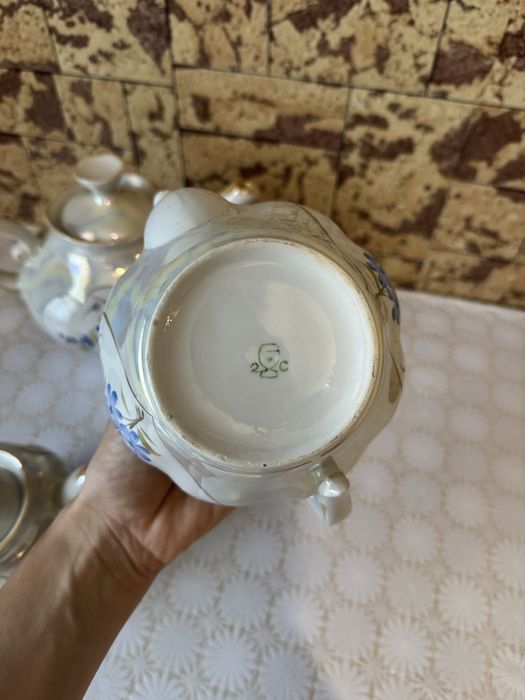 Сервіз з чайників