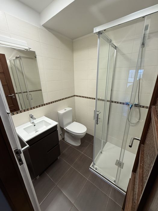 Aluguer quarto single em apartamento T5 - ultimo quarto