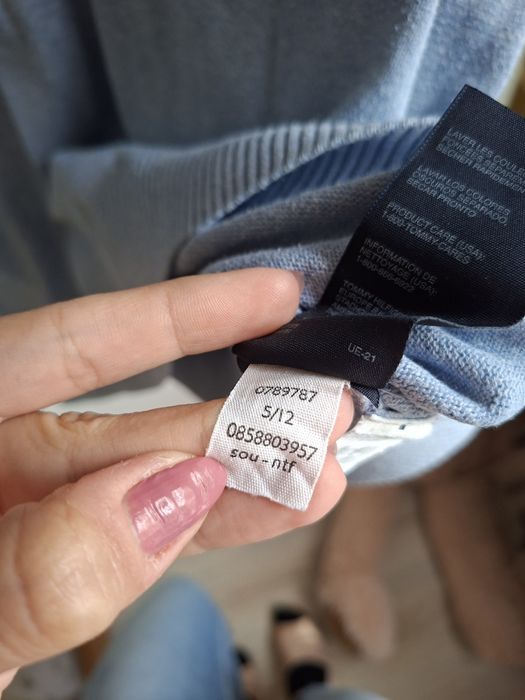 Błękitny sweterek Tommy Hilfiger