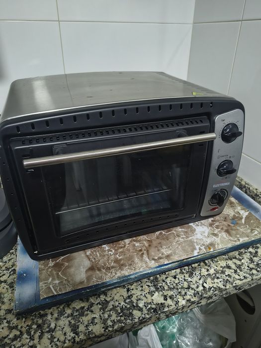 Mini forno elétrico